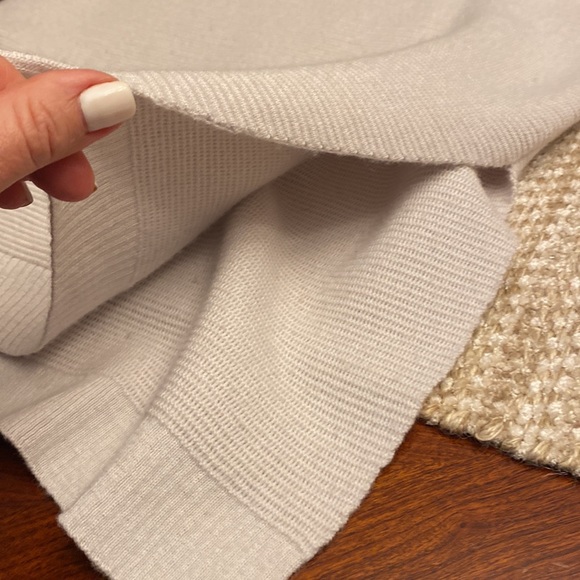 French Connection sweater - Picture 11 of 11